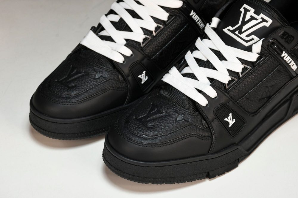 Louis Vuittоп Trainer Low 'Black Embossed' - Image 21