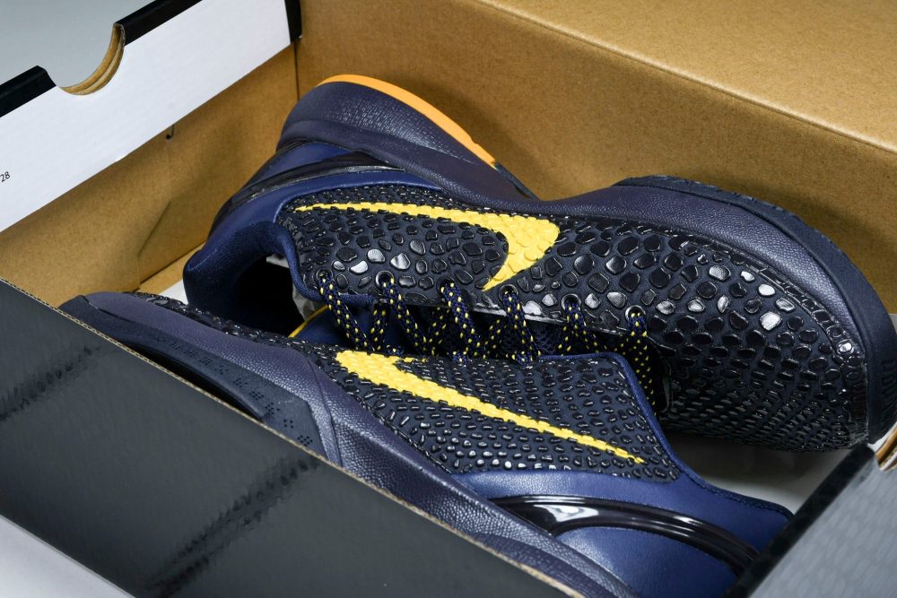 Kobe 6 'Imperial Purple' - Image 20