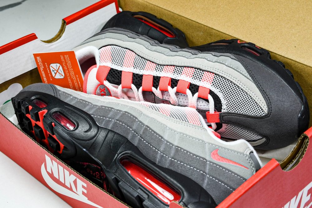 AM95 OG 'Solar Red' - Image 20