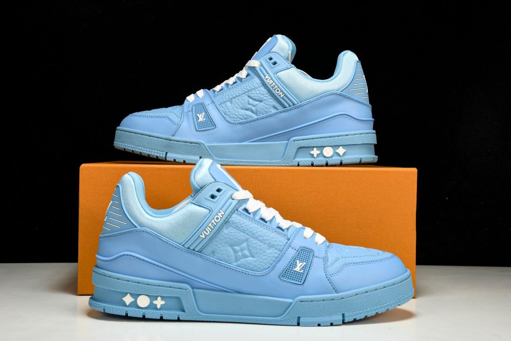 Louis Vuittоп Trainer Low 'Blue Embossed' - Image 23