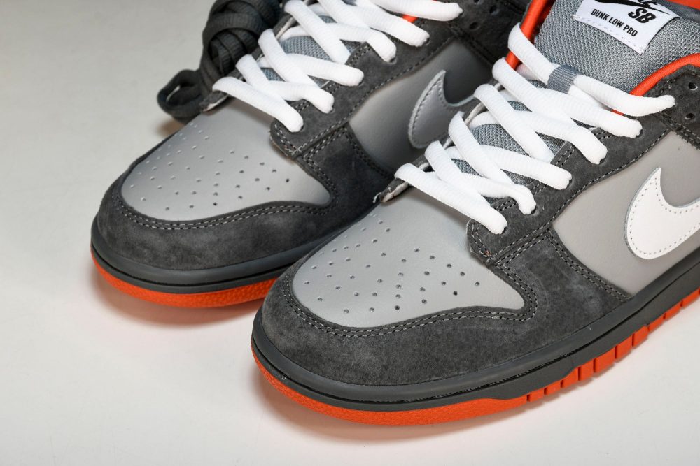 SB Dnk Low 'Staple NYC Pigeon' - Image 23
