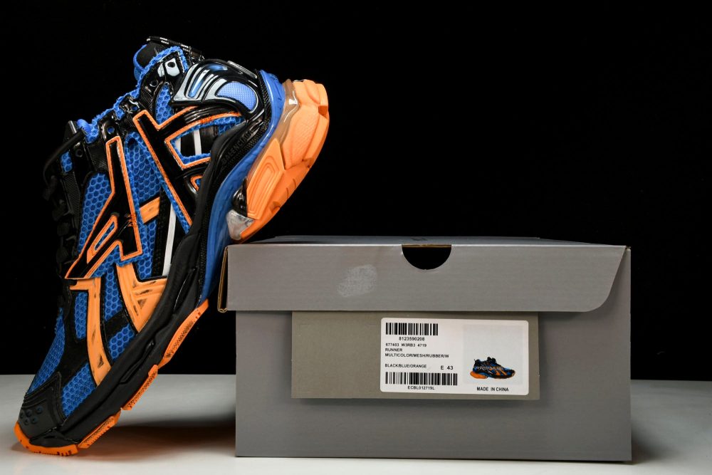Runner 'Blue Orange Black' - Image 23