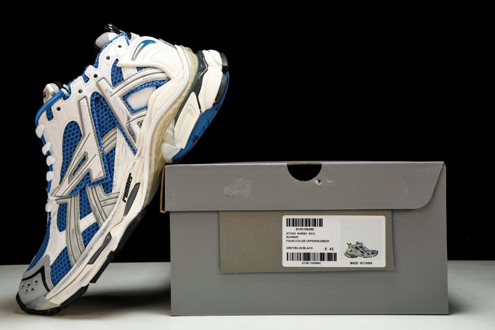 Runner 'Blue Grey' - Image 23