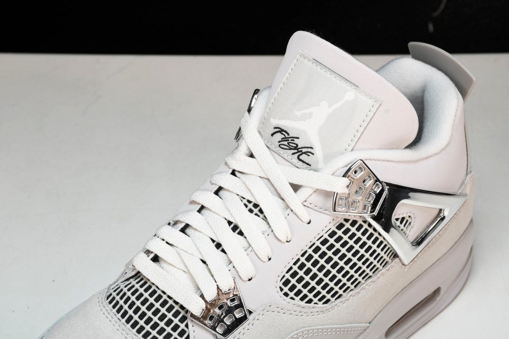 AJ4 Retro "Frozen Moments" - Image 10