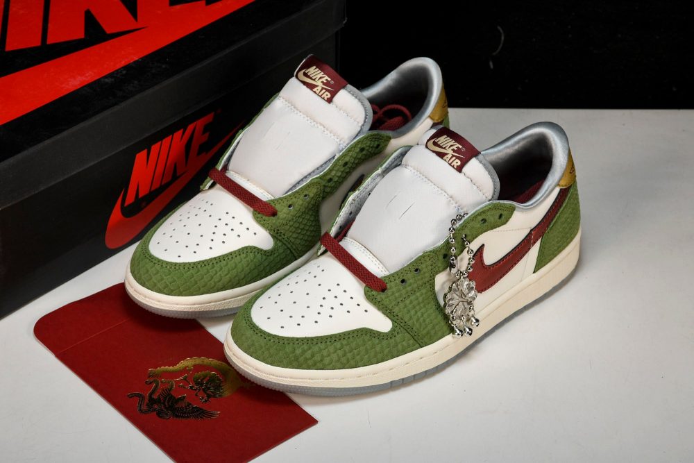 AJ1 Retro Low OG Year of the Dragon (2024) - Image 24