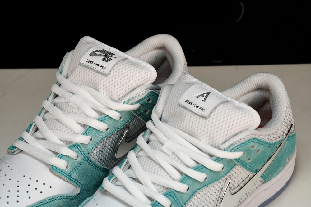 SB Dnk Low x April Skateboards - Image 24