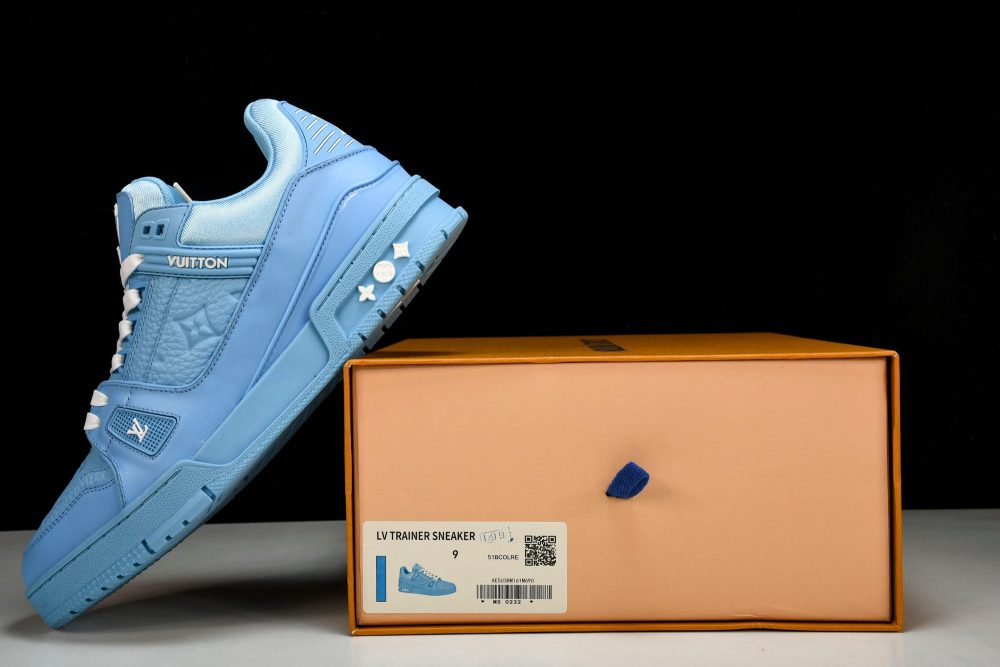 Louis Vuittоп Trainer Low 'Blue Embossed' - Image 25