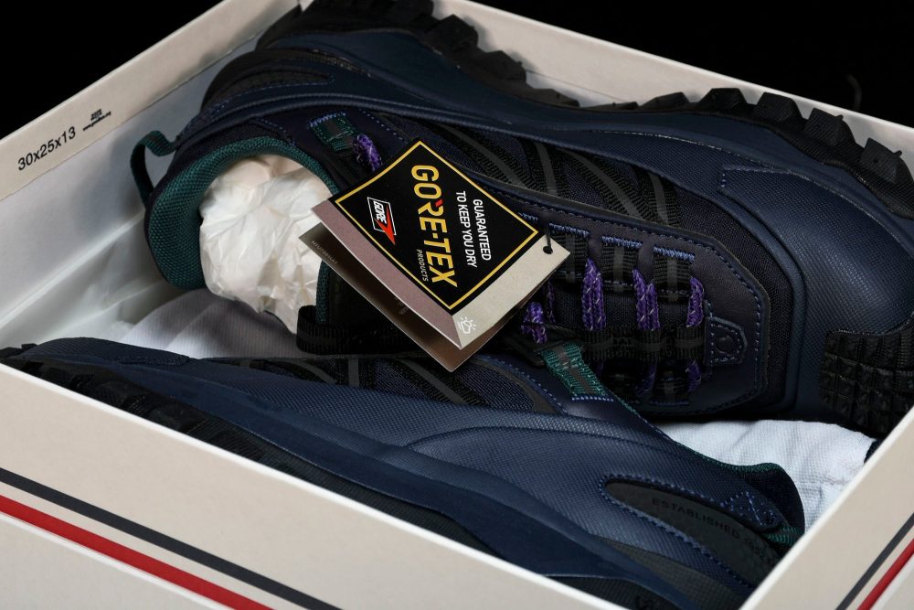 Moncler Trailgrip GTX 'Blue Purple Black' - Image 22