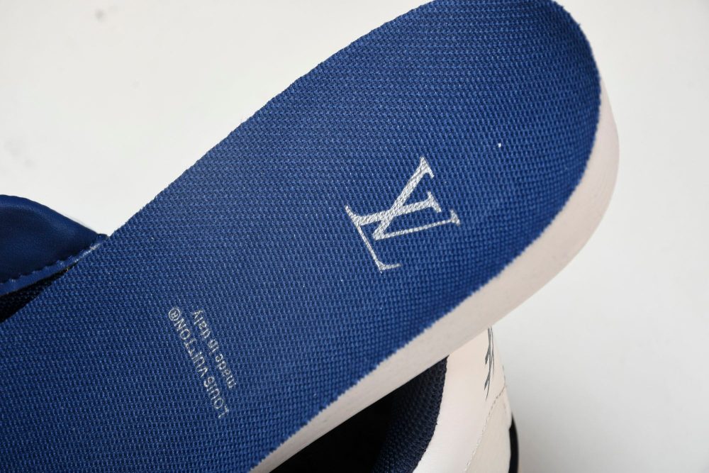 Louis Vuittоп Trainer Low 'Signature White Marine' - Image 14