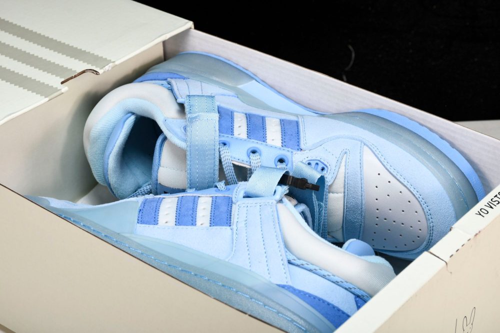Forum Low x Bad Bunny 'Blue Tint' - Image 26