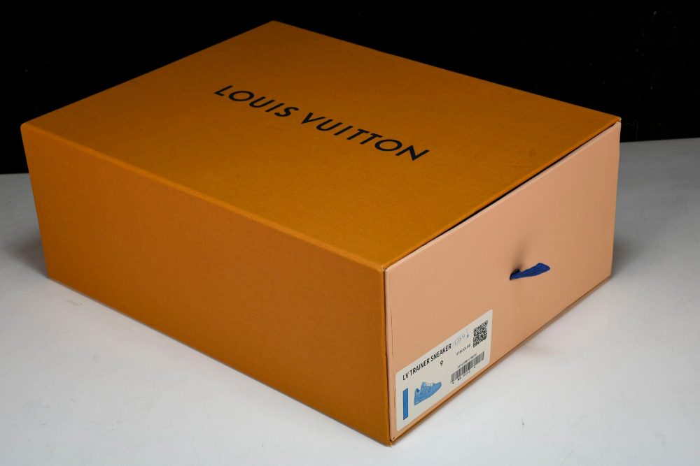 Louis Vuittоп Trainer Low 'Blue Embossed' - Image 29