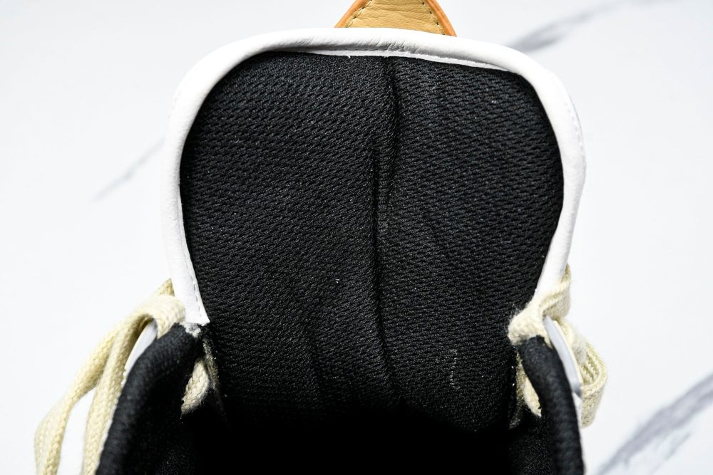Travis Scott x D1or B713 Cactus Jack 'Mocha Cream' - Image 11