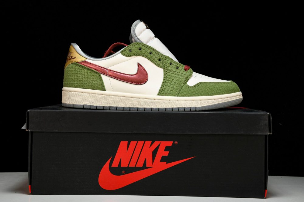 AJ1 Retro Low OG Year of the Dragon (2024) - Image 27