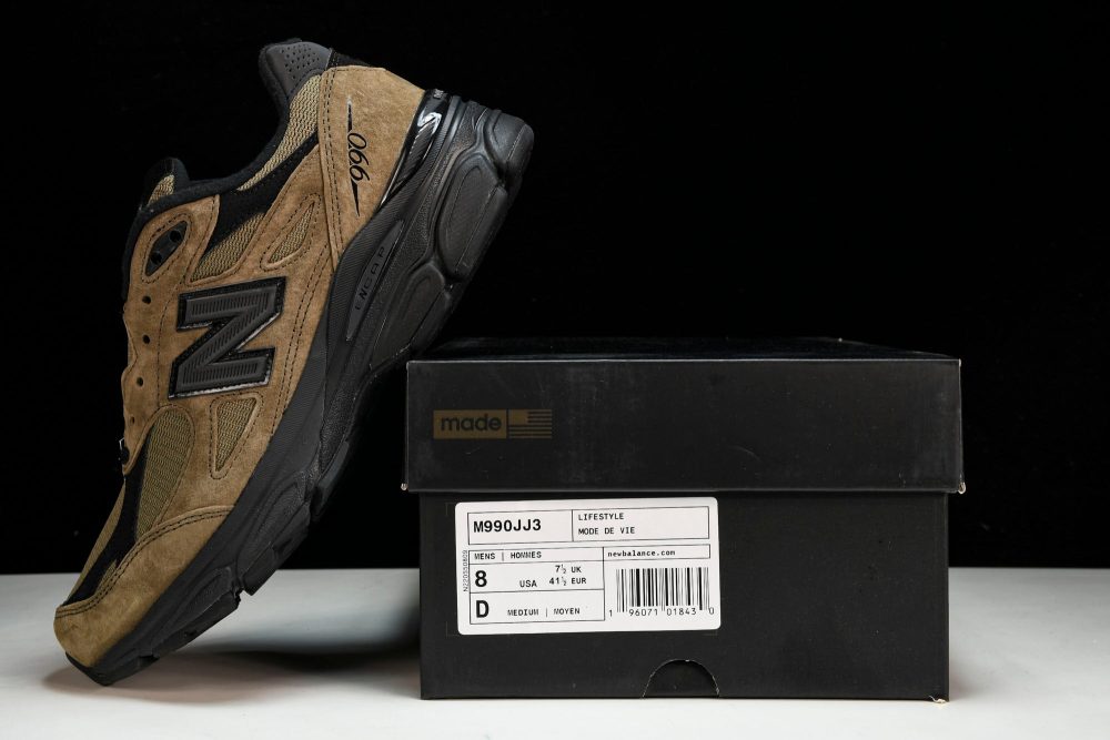 NB 990v3 x JJJJound 'Brown' - Image 27