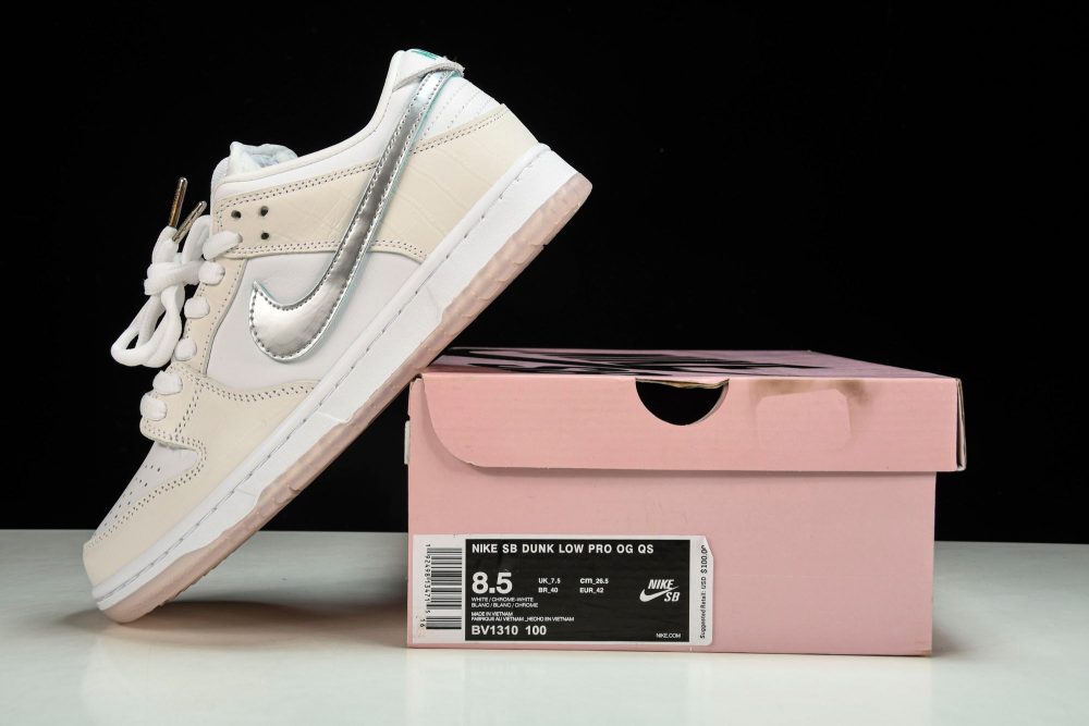 SB Dnk Low x Diamond Supply Co. 'White Diamond' - Image 27