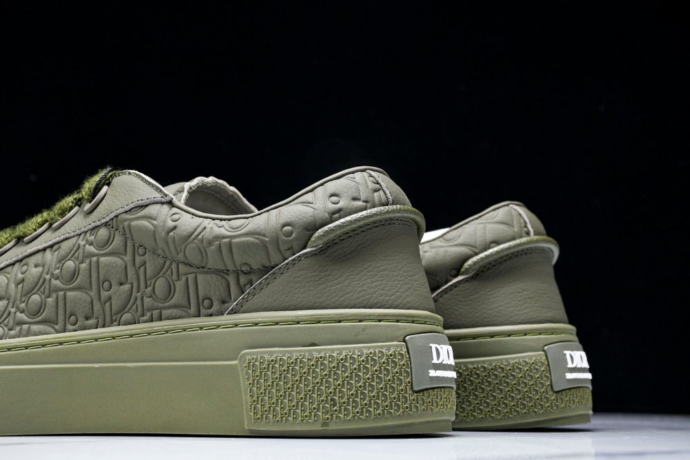 D1or B33 Gravity Leather 'Oblique Triple Khaki' - Image 8
