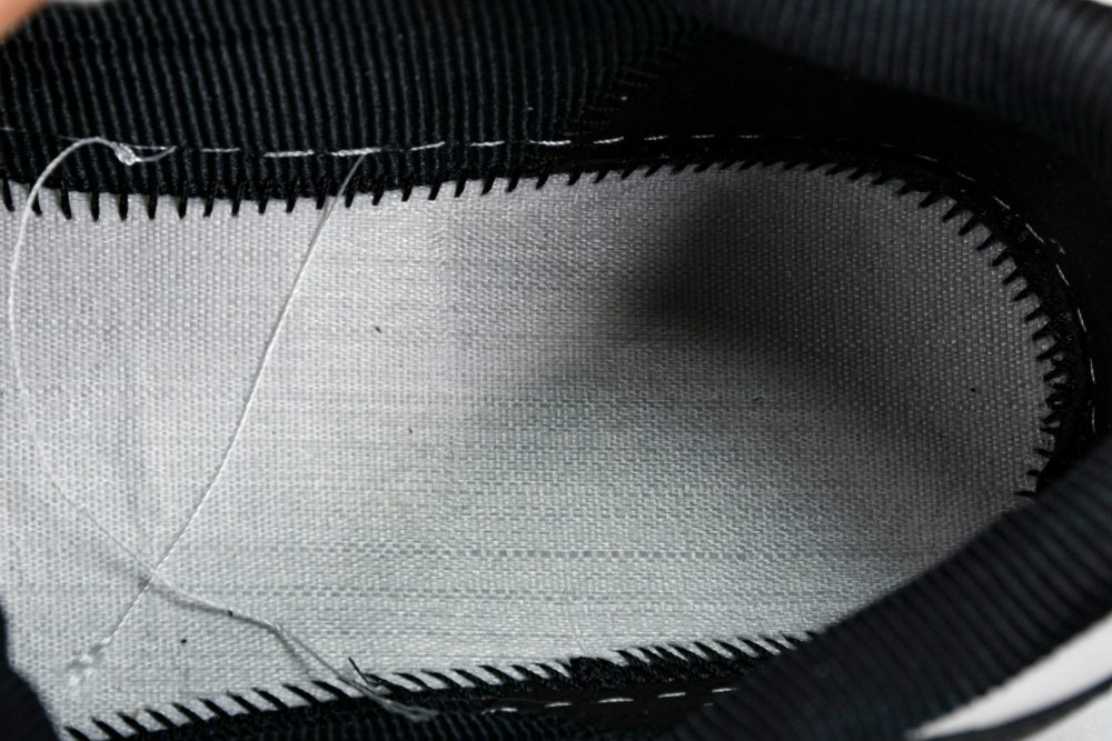 D1or B57 Mid-Top "Black White' - Image 14