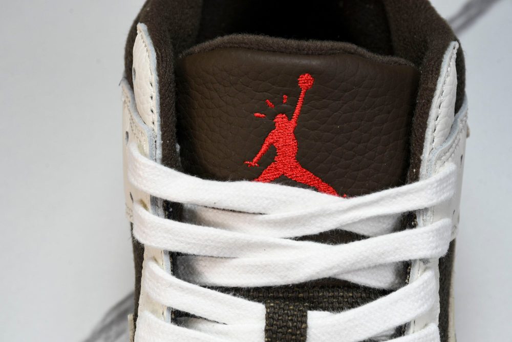 Travis Scott Jumpmn Jack TR 'Sail' - Image 12