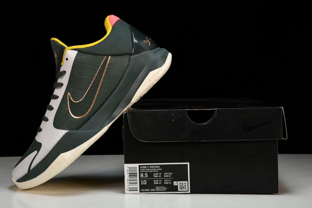 Kobe 5 Protro 'EYBL' - Image 36