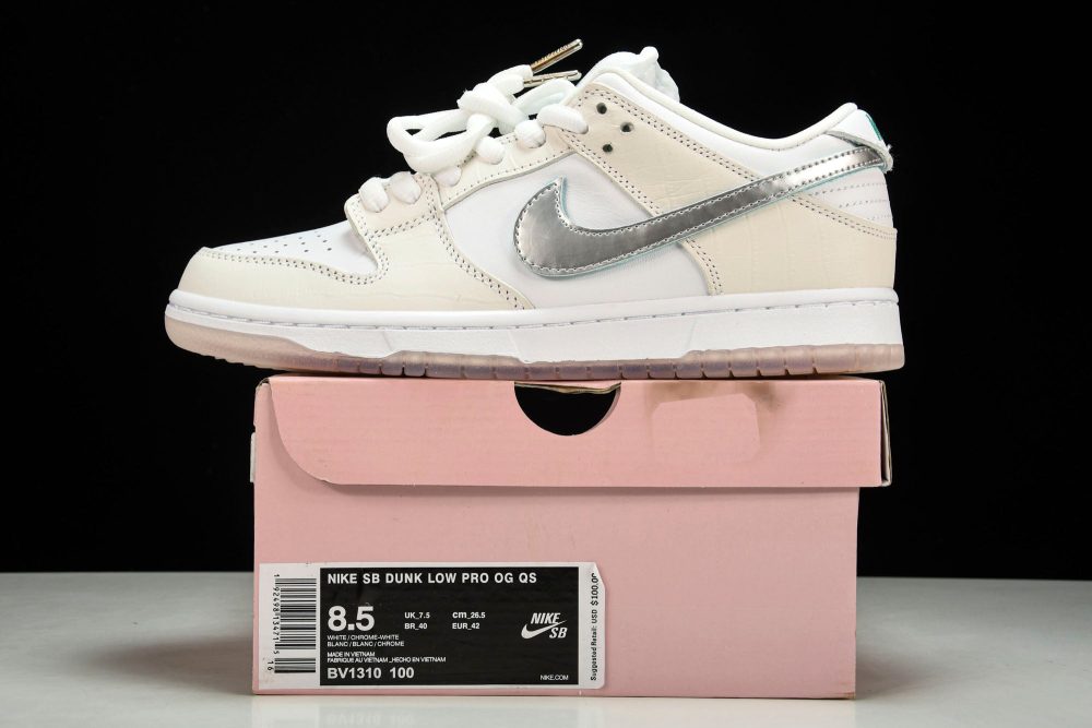 SB Dnk Low x Diamond Supply Co. 'White Diamond' - Image 28
