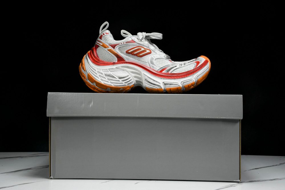 10XL Sneaker 'White Red Orange' - Image 25