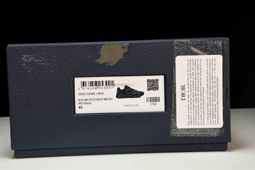 D1or B30 'Triple Black' - Image 29