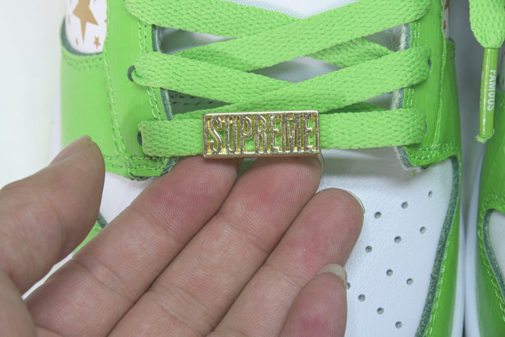 Supreme x SB Dnk Low Stars 'Mean Green' - Image 29