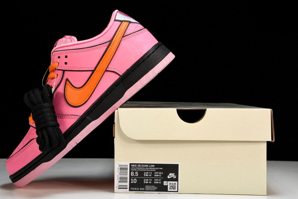 Powerpuff Girls x SB Dnk Low 'Blossom' - Image 29