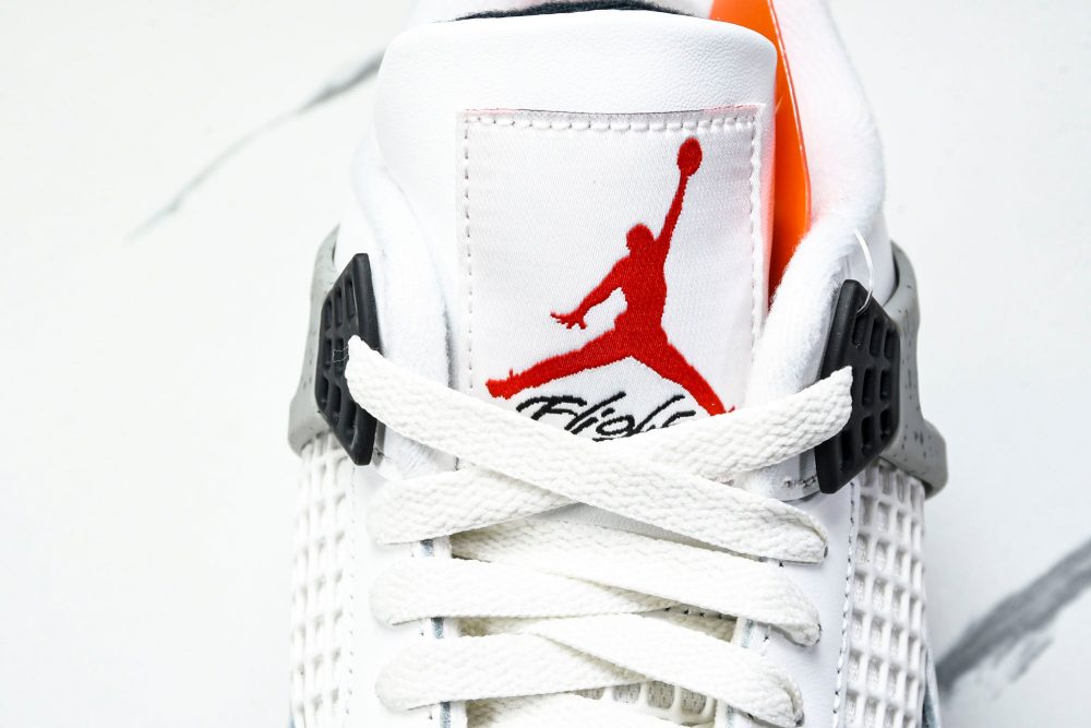 AJ4 Retro 'White Cement' (2025) - Image 11