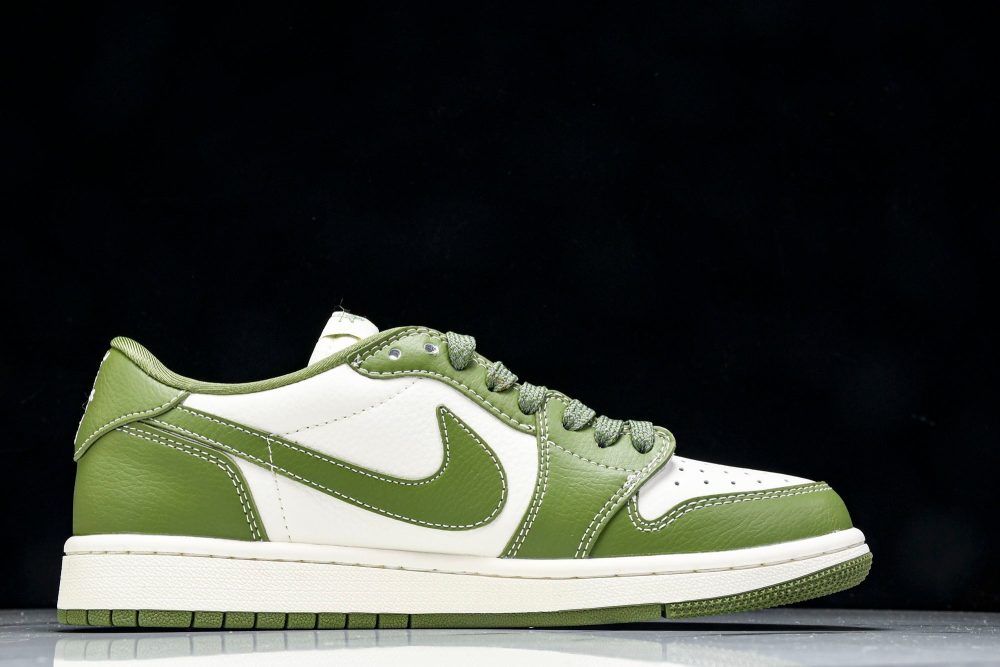 Travis Scott AJ1 Low x Stussy 'Green White' (Custom) - Image 3