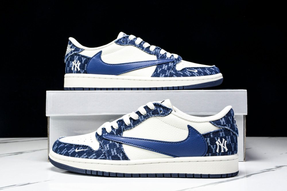 Travis Scott AJ1 Low x NY Yankees (Custom) - Image 24