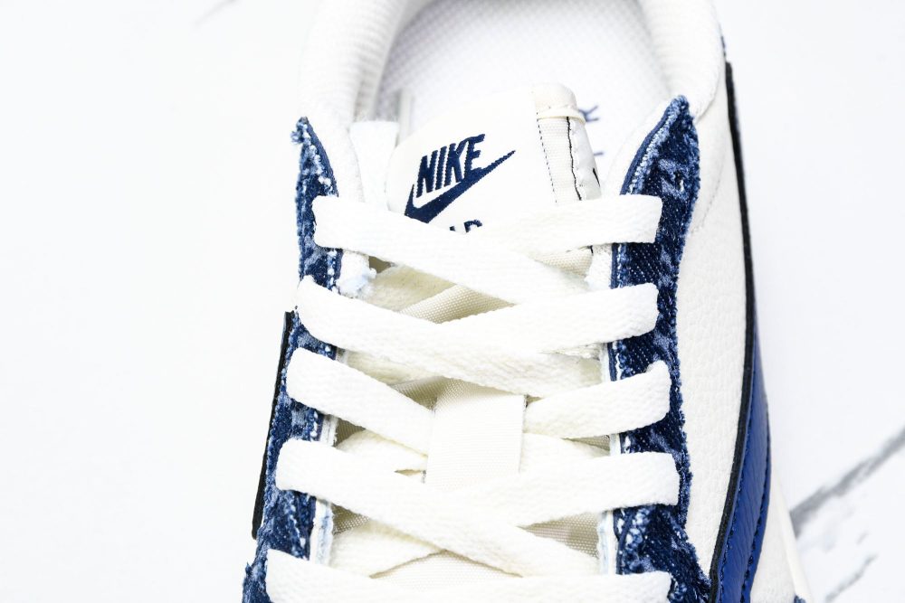 Travis Scott AJ1 Low x NY Yankees (Custom) - Image 10