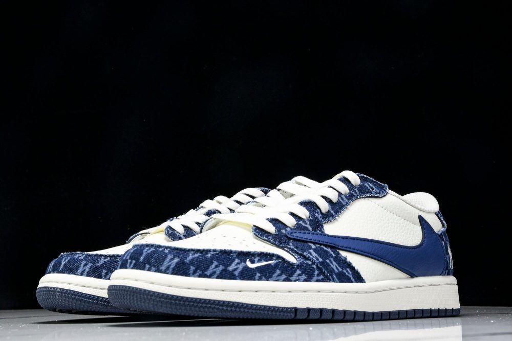 Travis Scott AJ1 Low x NY Yankees (Custom) - Image 2