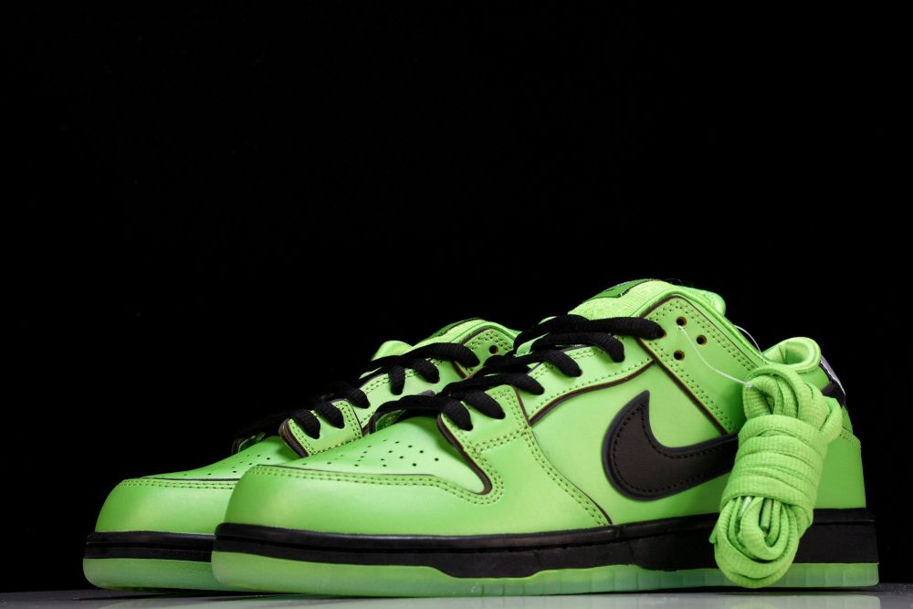 Powerpuff Girls x SB Dnk Low 'Buttercup' - Image 2