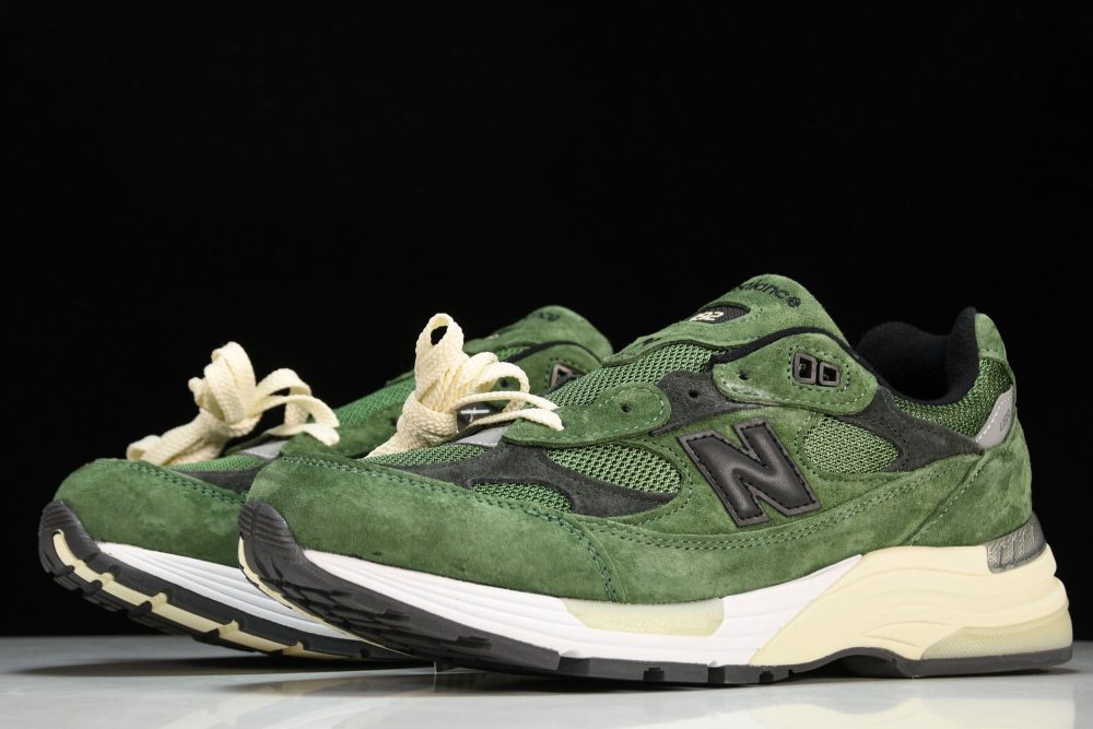 NB 992 x JJJJound 'Green' - Image 2