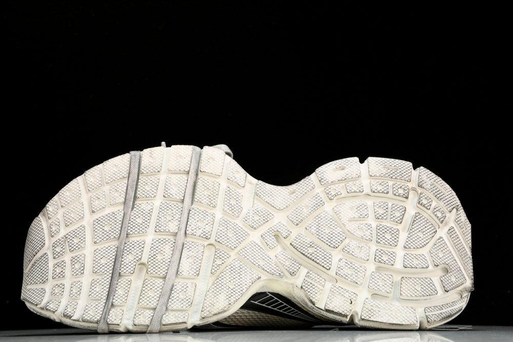 3XL Sneaker 'White Black' - Image 5