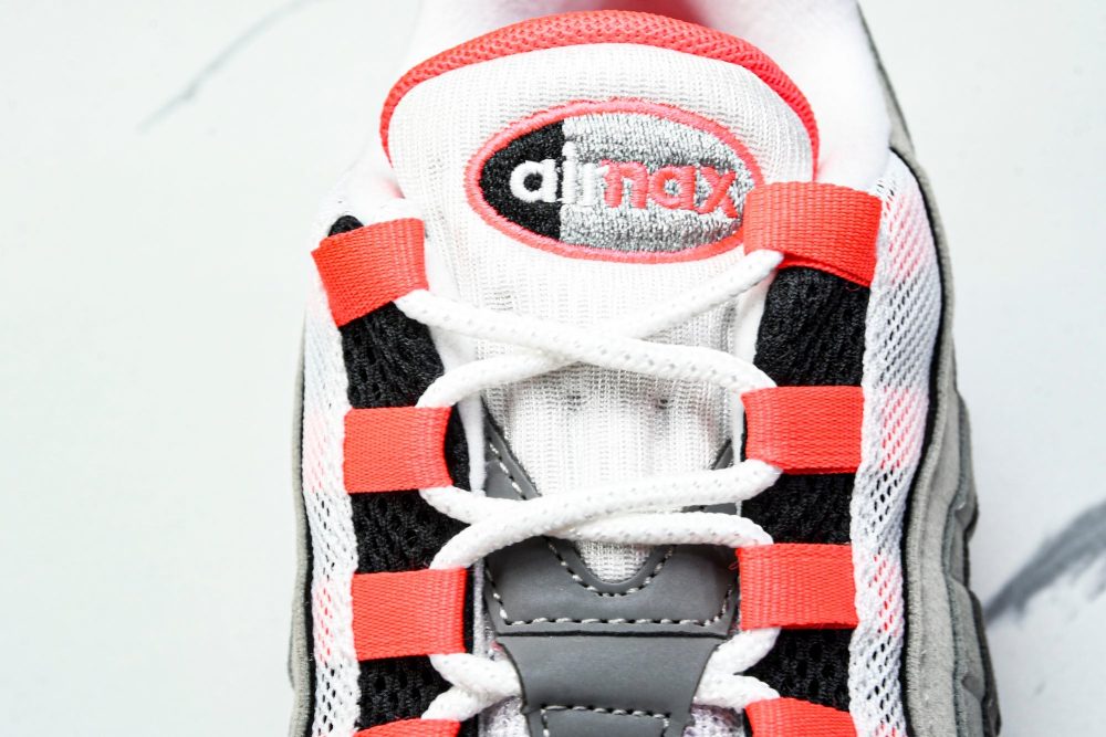 AM95 OG 'Solar Red' - Image 11