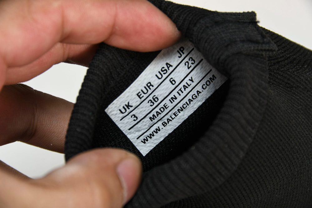 Speed 2.0 Trainers 'Black White' - Image 12