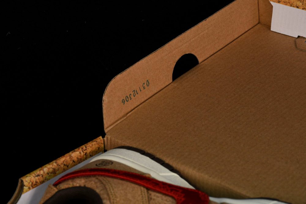 CLOT x SB Dnk Low 'Cork' - Image 24