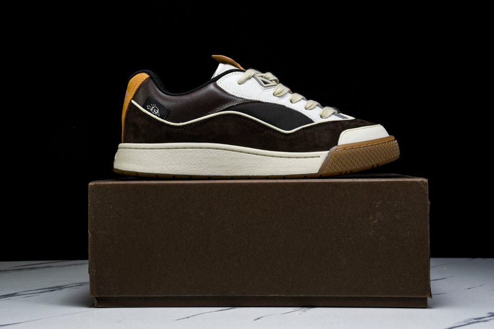 Travis Scott x D1or B713 Cactus Jack 'Mocha Cream' - Image 20