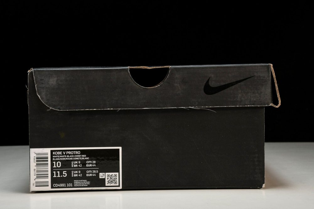 Kobe 5 Protro 'Bruce Lee Alternate' - Image 30