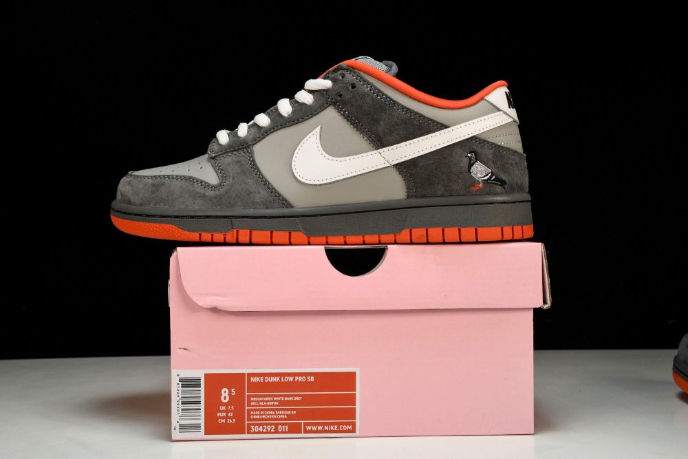 SB Dnk Low 'Staple NYC Pigeon' - Image 30