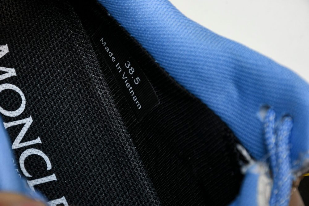 Moncler Trailgrip GTX 'Beige Blue' - Image 12