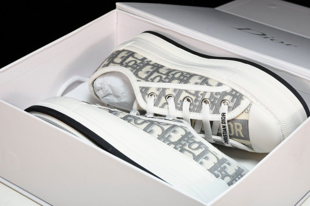 D1or Walk'N'D1or Platform Sneaker 'Oblique Grey' - Image 24