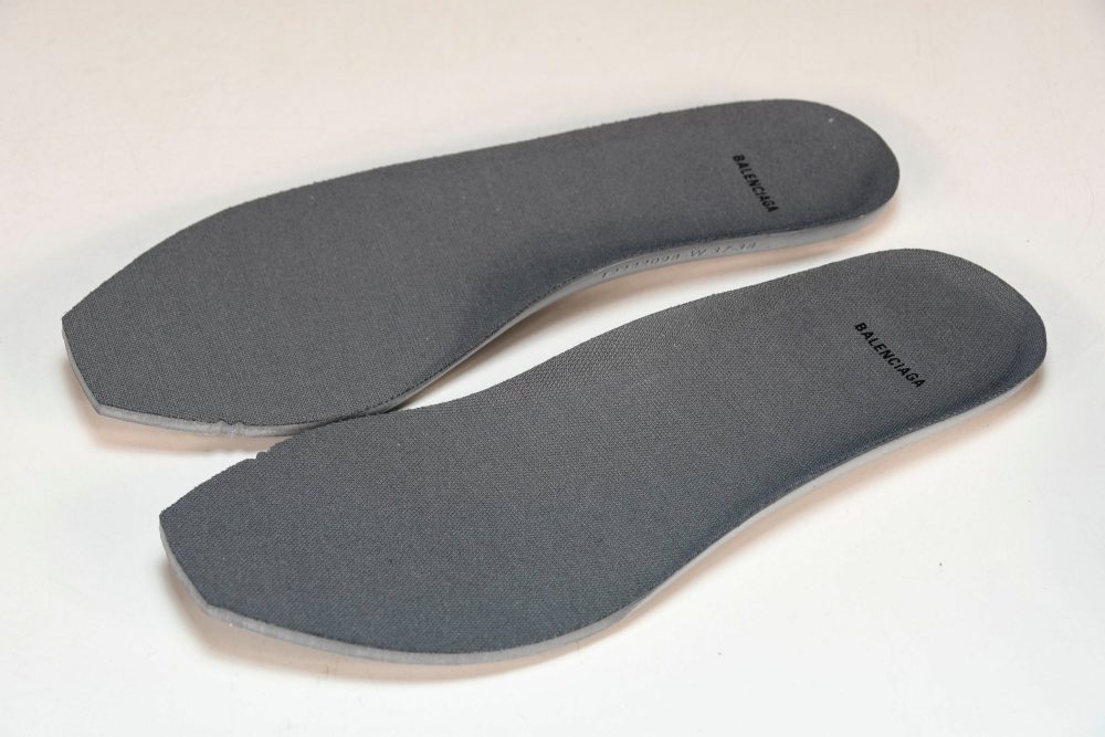 3XL Sneaker 'Grey' - Image 18