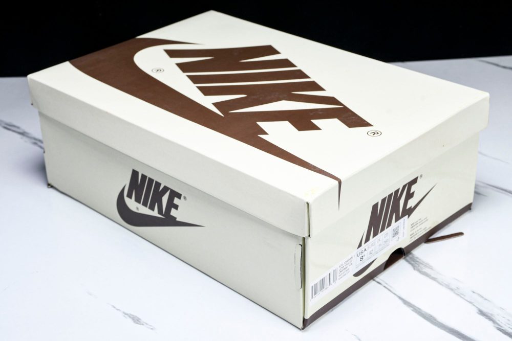Travis Scott AJ1 Retro Low OG 'Sail Shy Pink' - Image 28