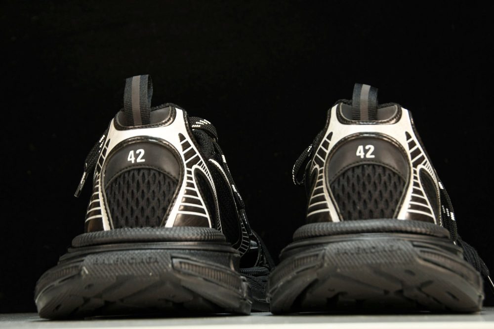 3XL Sneaker 'Black White' - Image 7