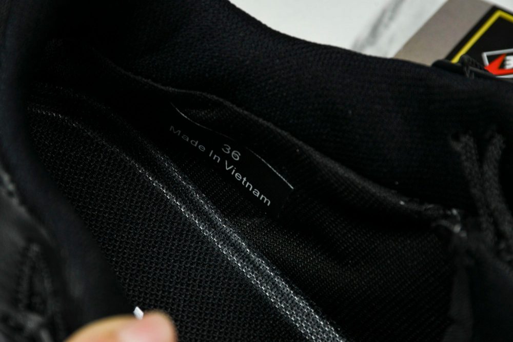 Moncler Trailgrip GTX 'White Black' - Image 13