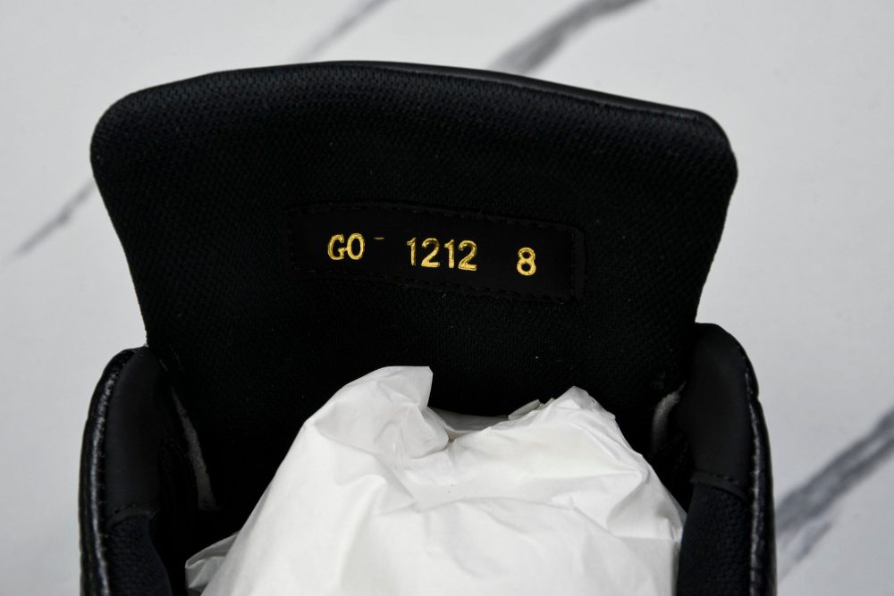 Louis Vuittоп Trainer Low 'Black Embossed Signature' - Image 12