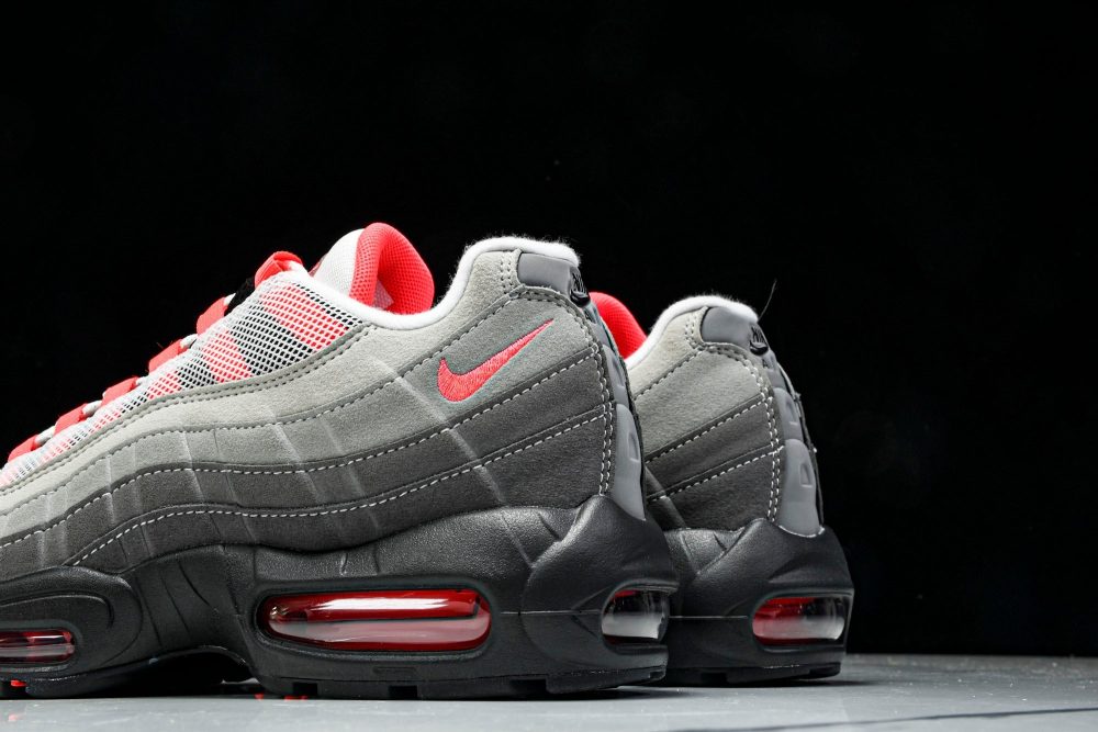 AM95 OG 'Solar Red' - Image 8